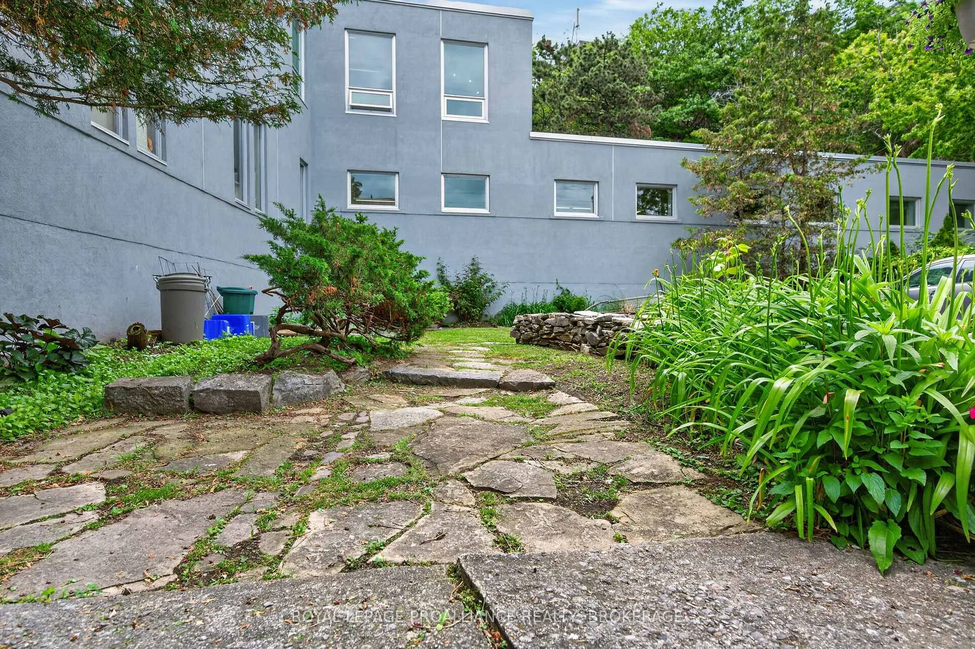 Photo 31 of 12 Rideau Street, Kingston, East of Sir John A. Blvd — HOMEH