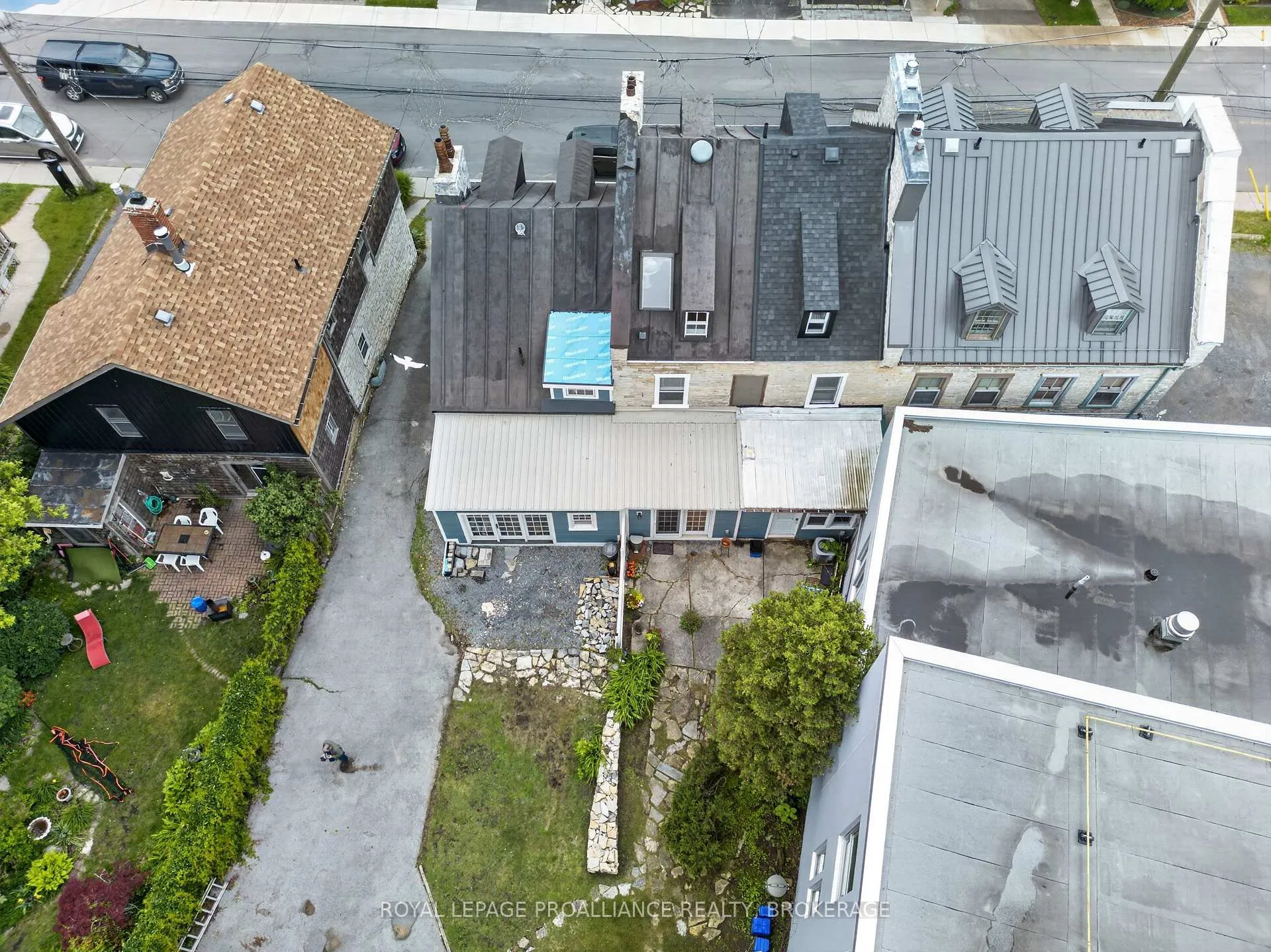 Photo 36 of 12 Rideau Street, Kingston, East of Sir John A. Blvd — HOMEH