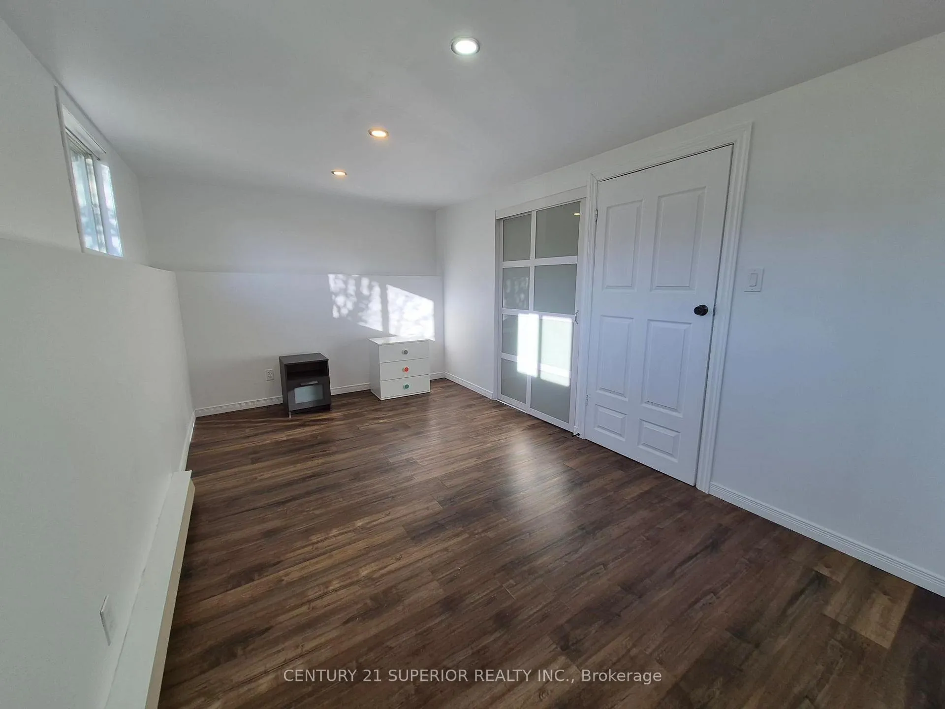 Photo 33 of 59 Hemlo Drive, Marathon — HOMEH