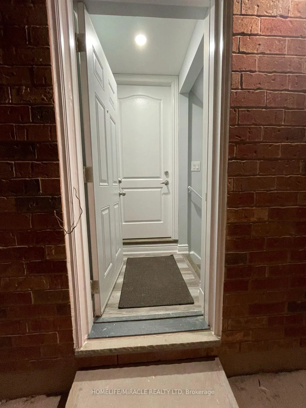 Photo of Unit 1, 80 Reichert Court
