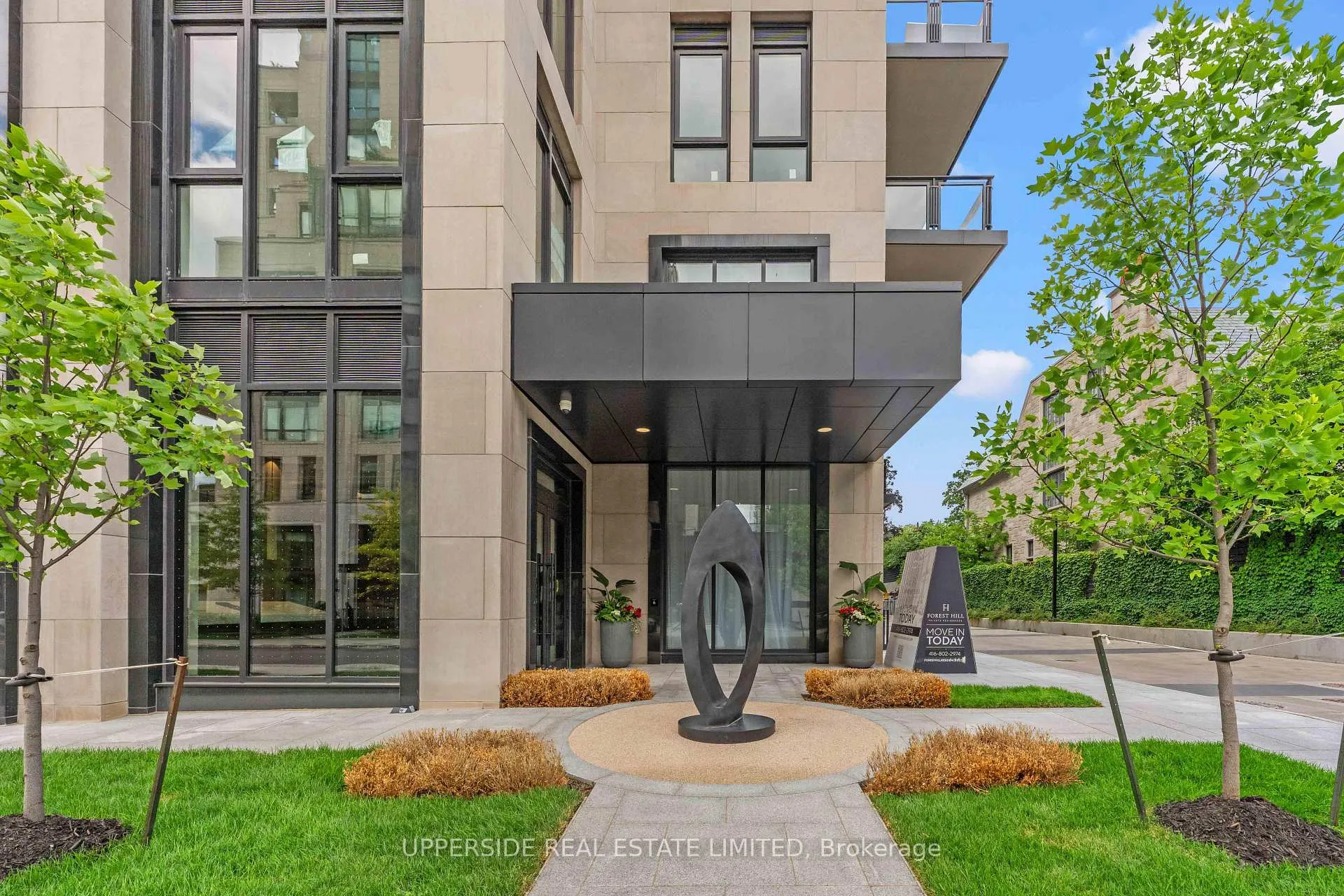 Photo 3 of Unit 408, 2 Forest Hill Road, Toronto, Forest Hill South — HOMEH
