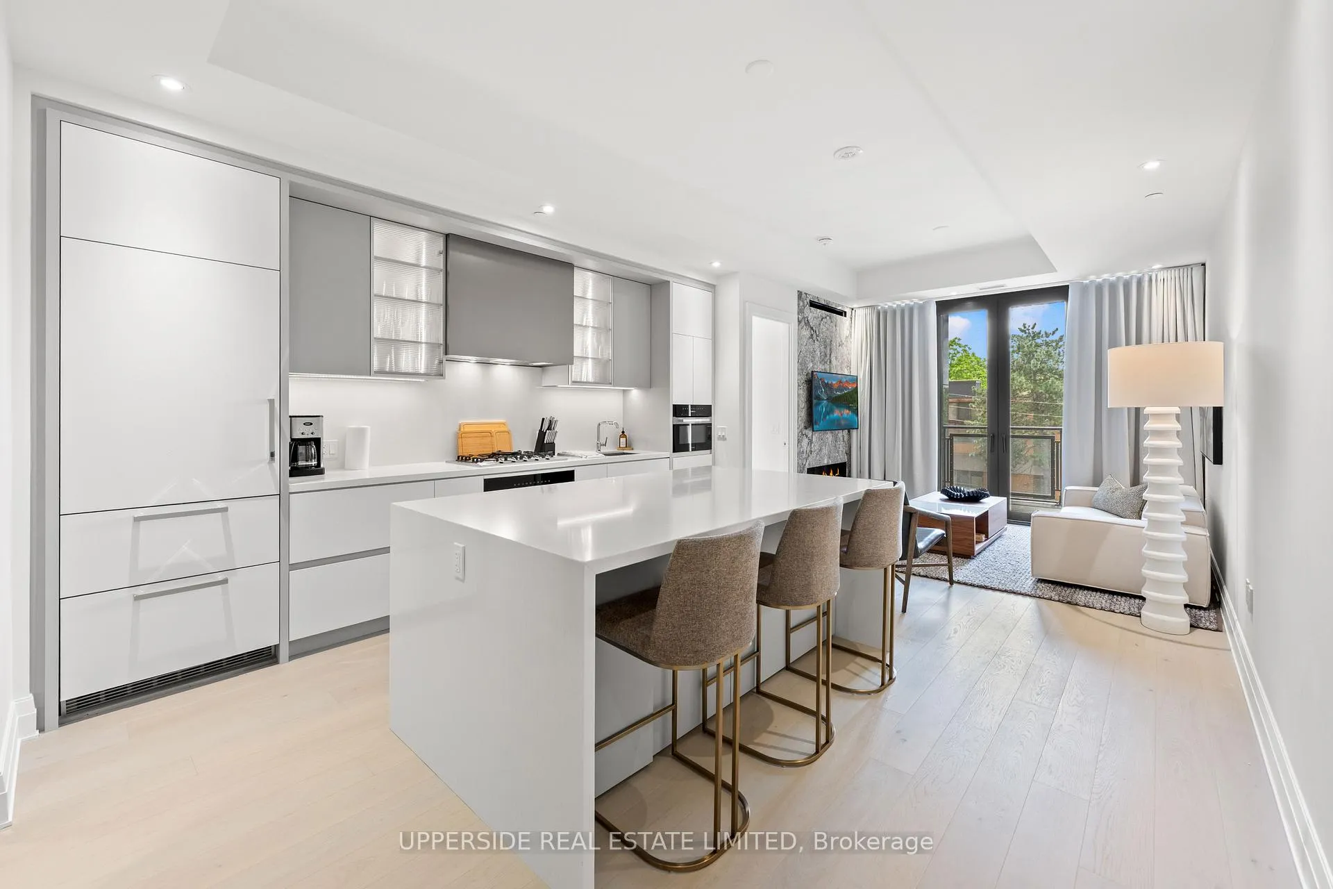 Photo 7 of Unit 408, 2 Forest Hill Road, Toronto, Forest Hill South — HOMEH