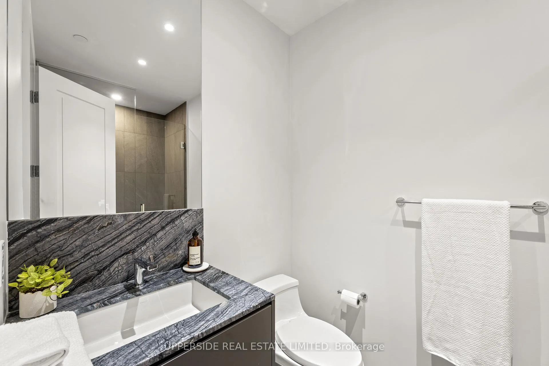 Photo 20 of Unit 408, 2 Forest Hill Road, Toronto, Forest Hill South — HOMEH