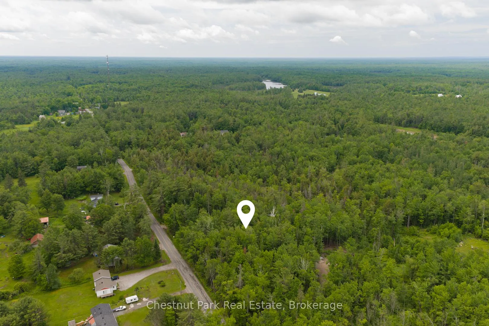Photo 8 of 1066 Uffington Road, Bracebridge, Draper — HOMEH