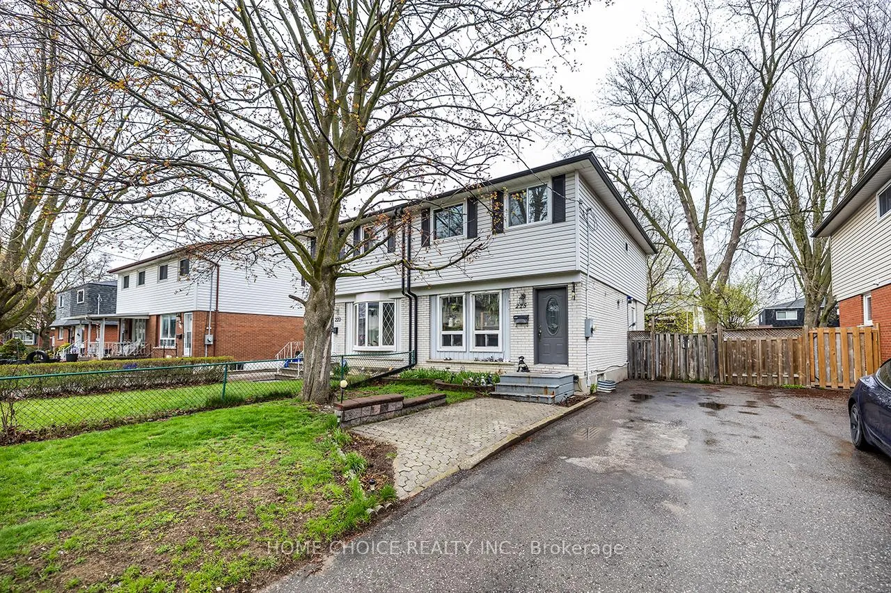 Photo 1 of 225 Barkley Crescent, Oshawa, Vanier — HOMEH