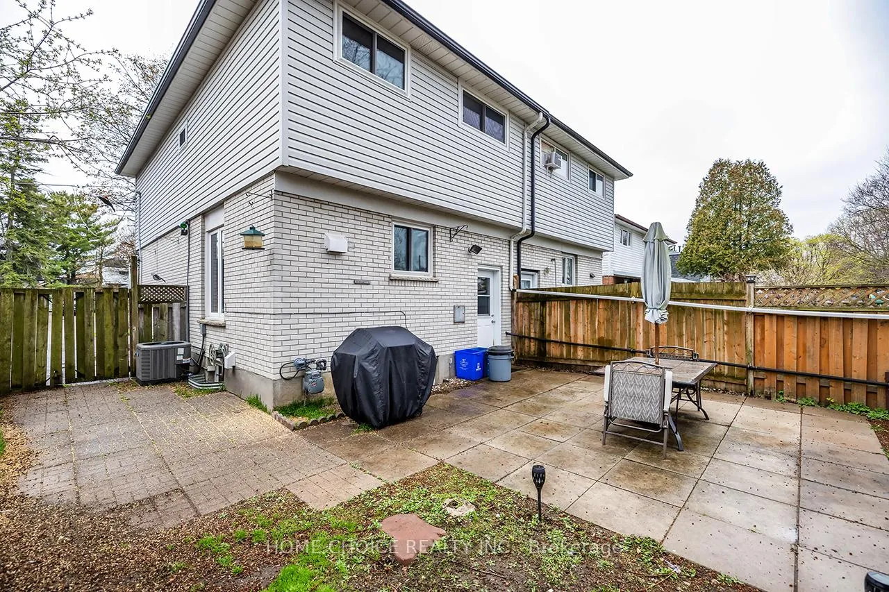 Photo 21 of 225 Barkley Crescent, Oshawa, Vanier — HOMEH
