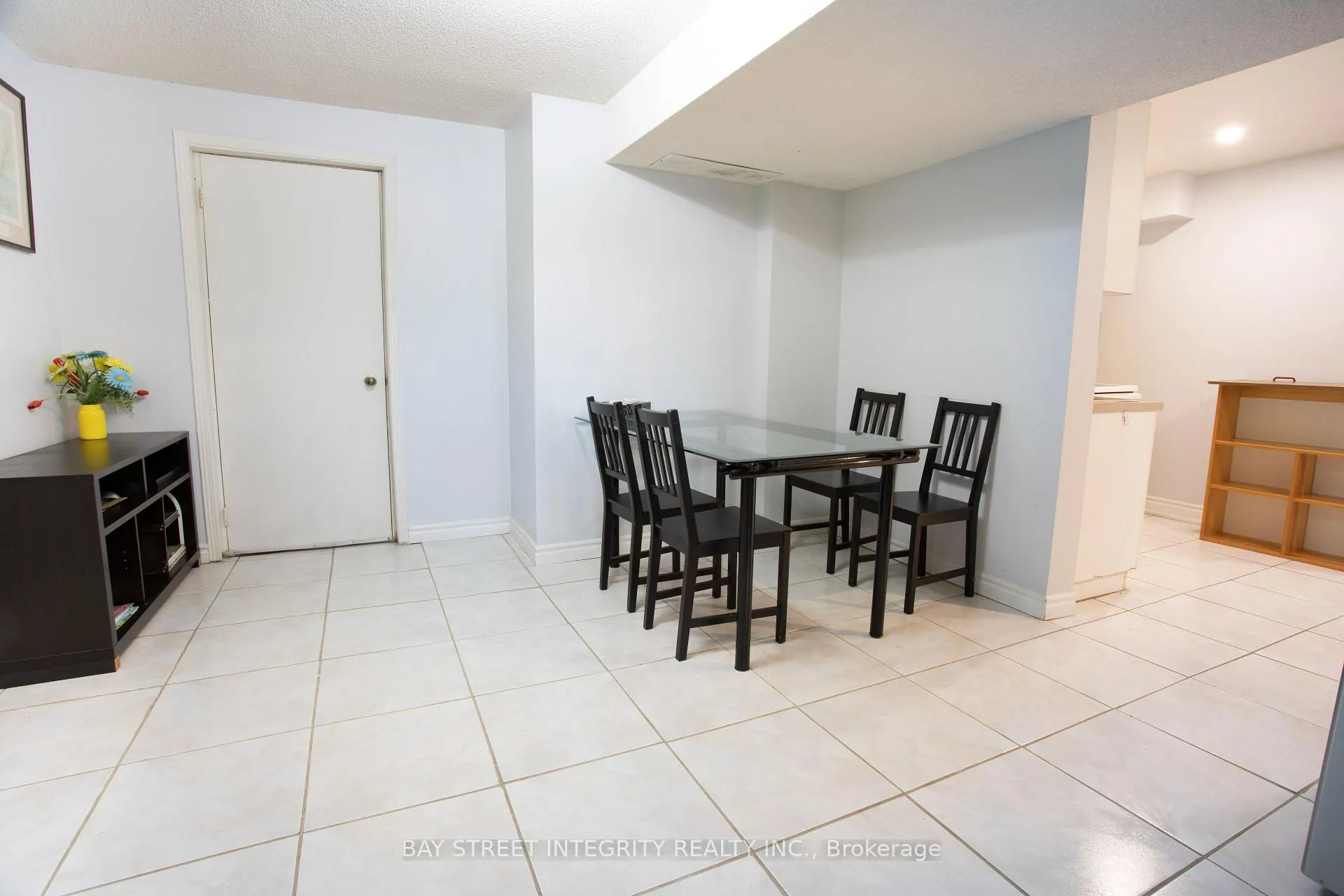 Photo 2 of 87 Raymerville Drive, Markham, Raymerville — HOMEH