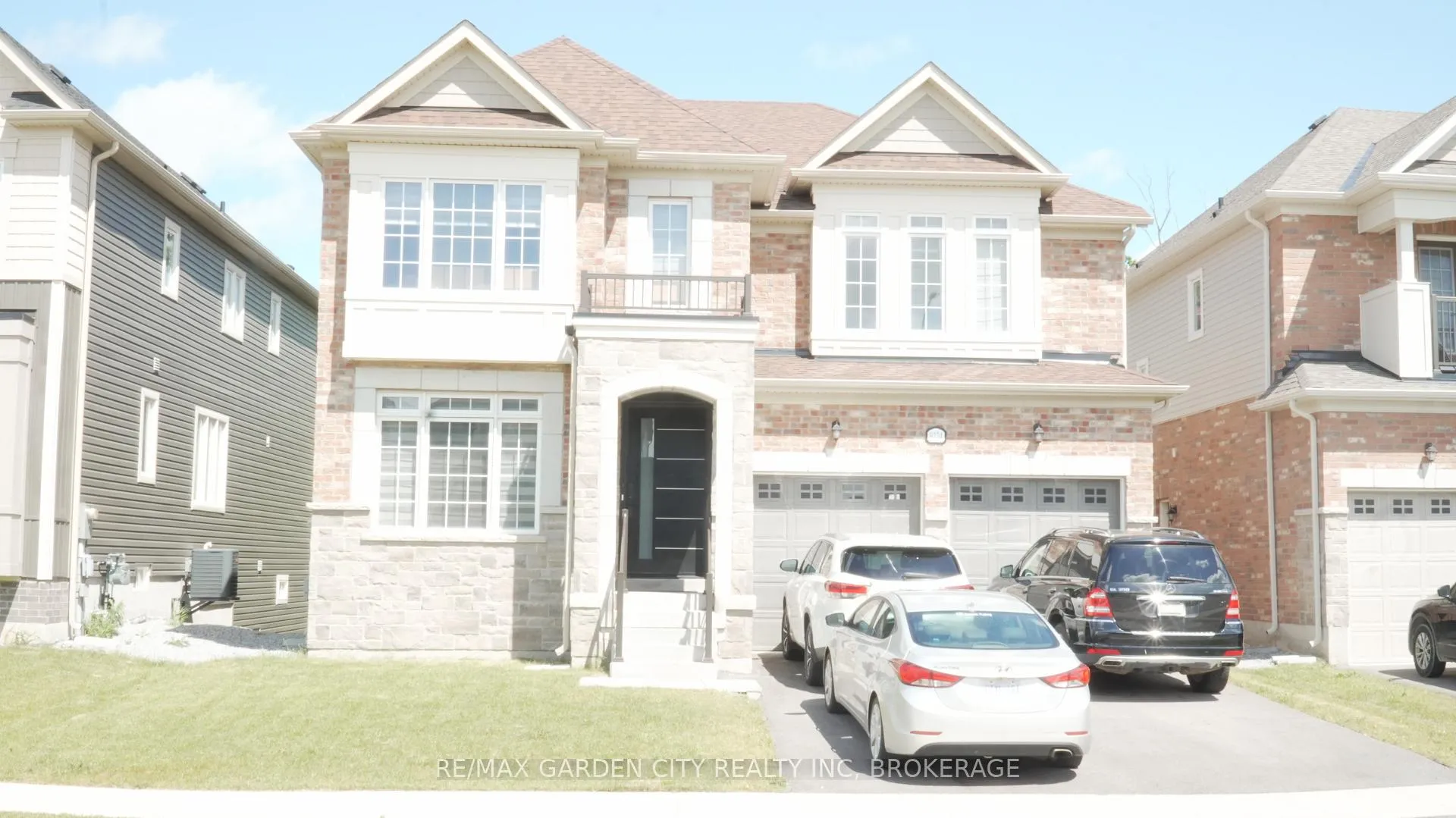 Photo 1 of 9224 White Oak Avenue, Niagara Falls, Lyons Creek — HOMEH