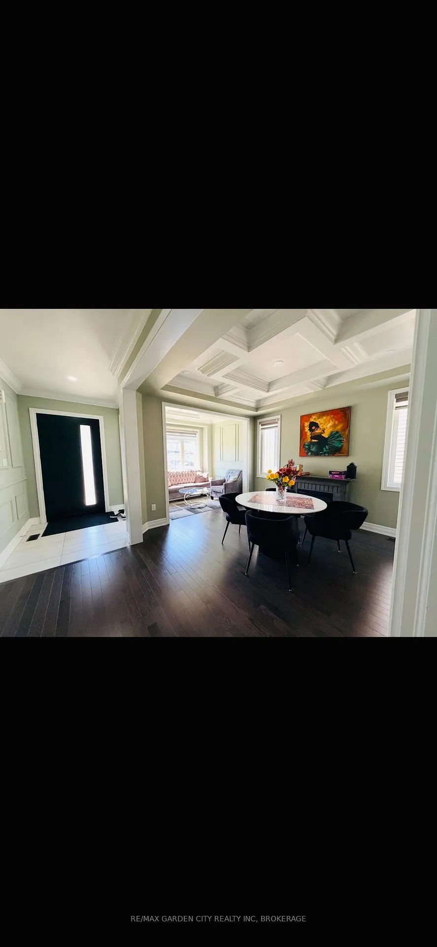 Photo 5 of 9224 White Oak Avenue, Niagara Falls, Lyons Creek — HOMEH