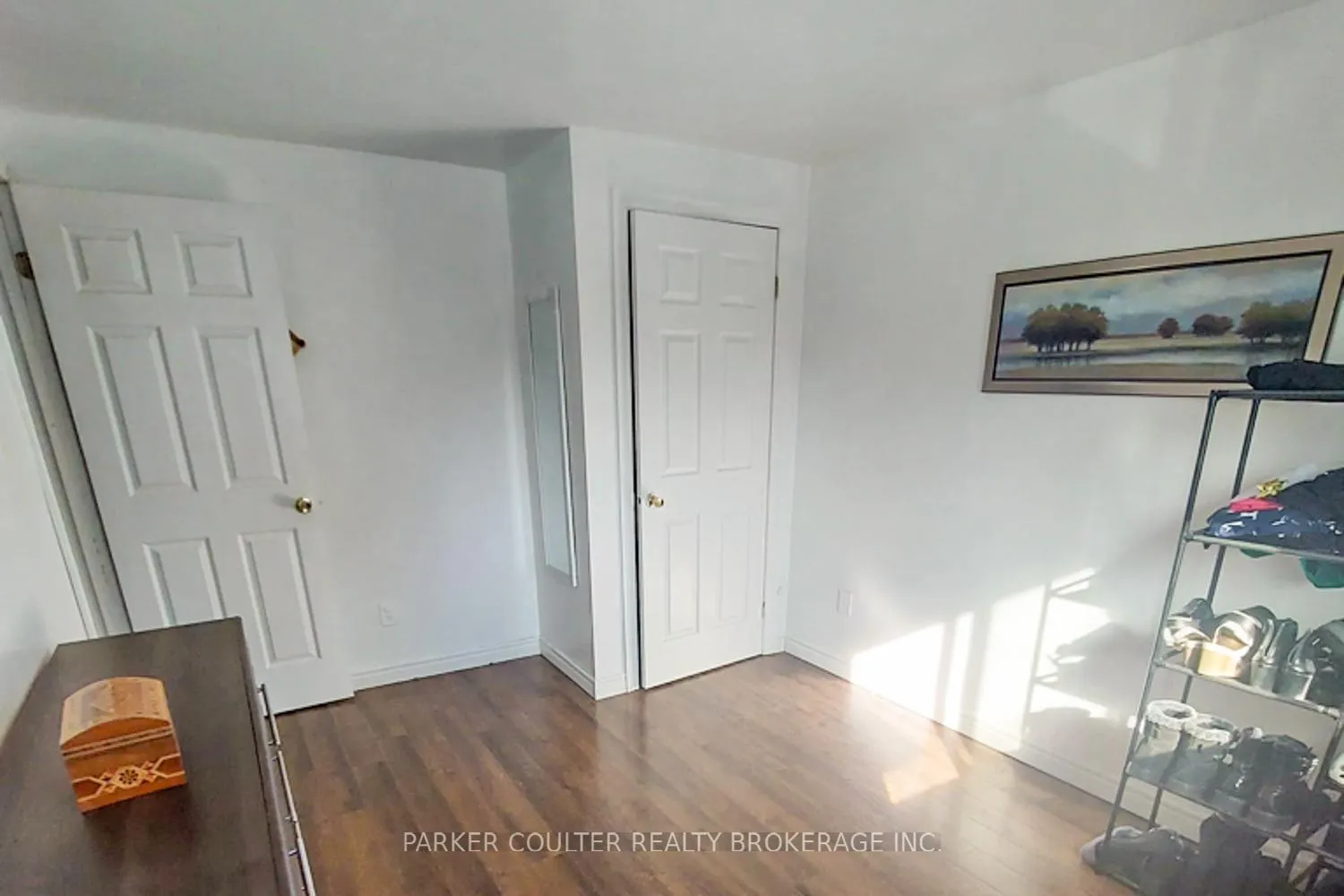 Photo 22 of 23 Chaucer Crescent, Barrie, Letitia Heights — HOMEH