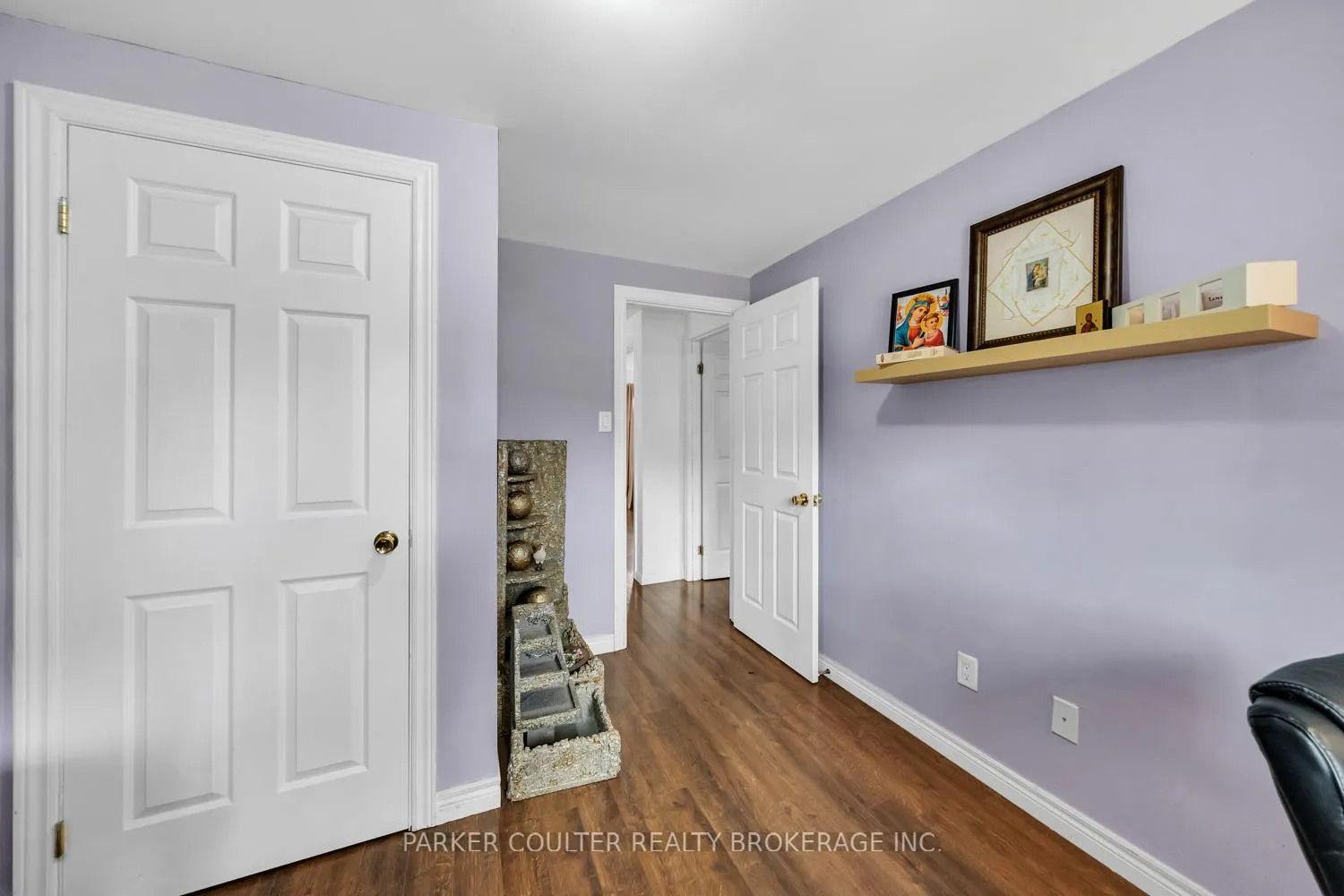 Photo 24 of 23 Chaucer Crescent, Barrie, Letitia Heights — HOMEH