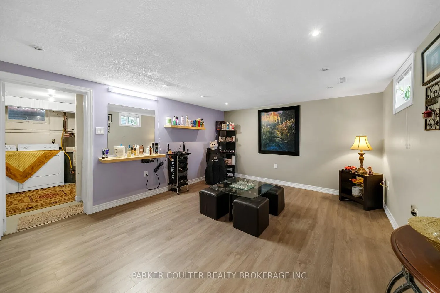 Photo 25 of 23 Chaucer Crescent, Barrie, Letitia Heights — HOMEH