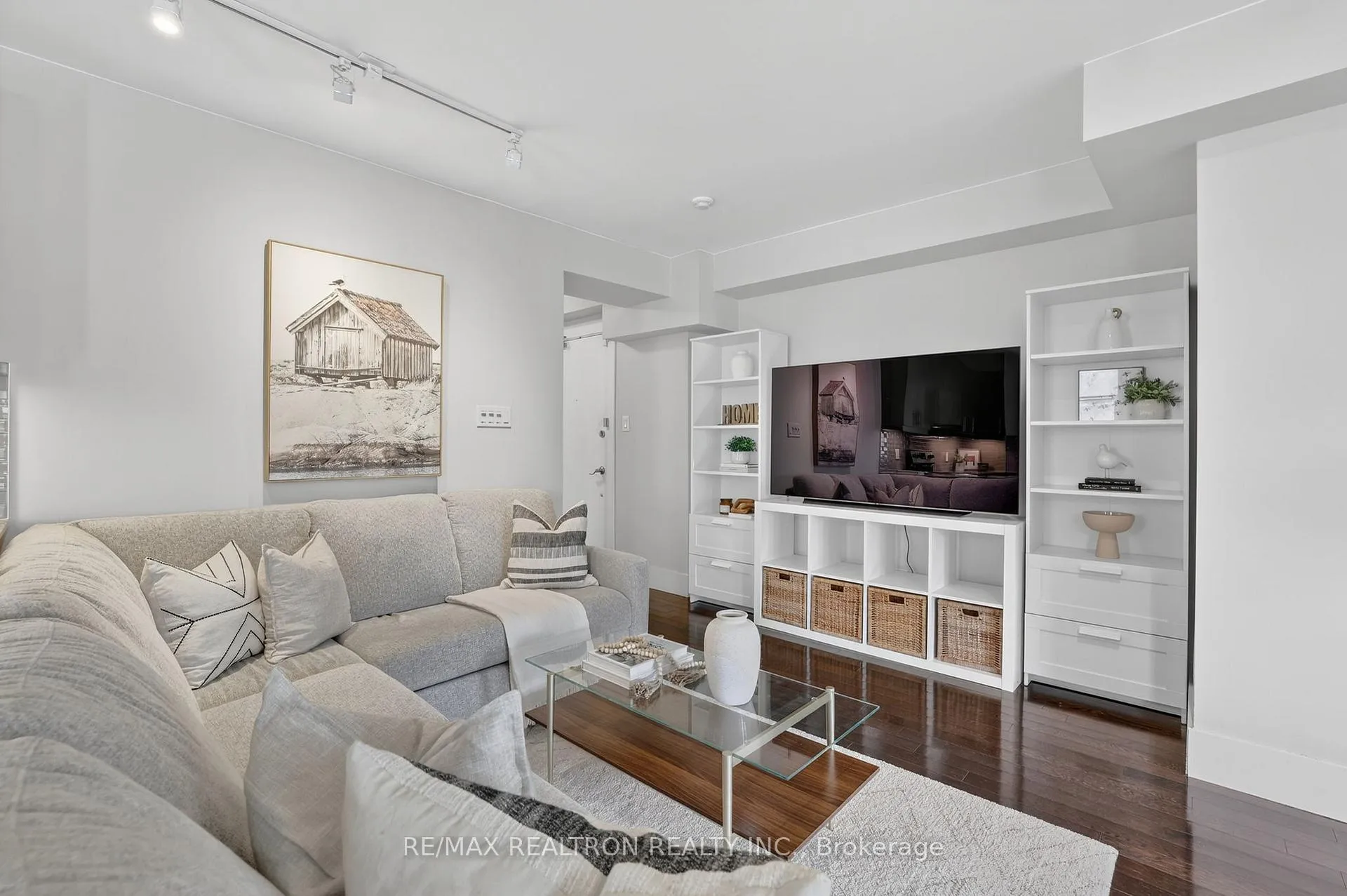Photo 9 of Unit 106, 2603 Bathurst Street, Toronto, Forest Hill North — HOMEH