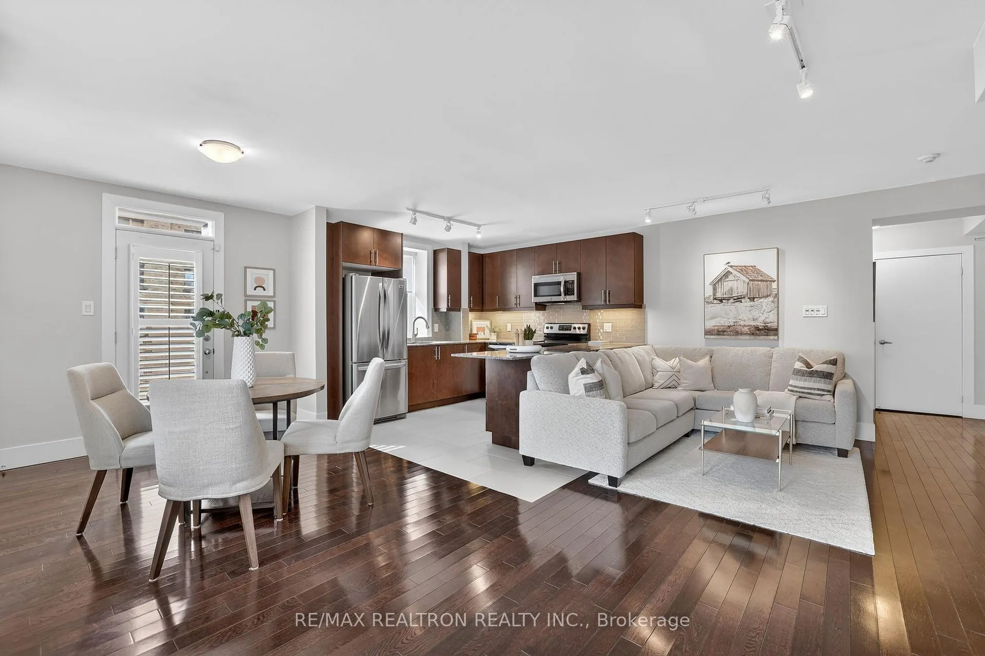 Photo 12 of Unit 106, 2603 Bathurst Street, Toronto, Forest Hill North — HOMEH