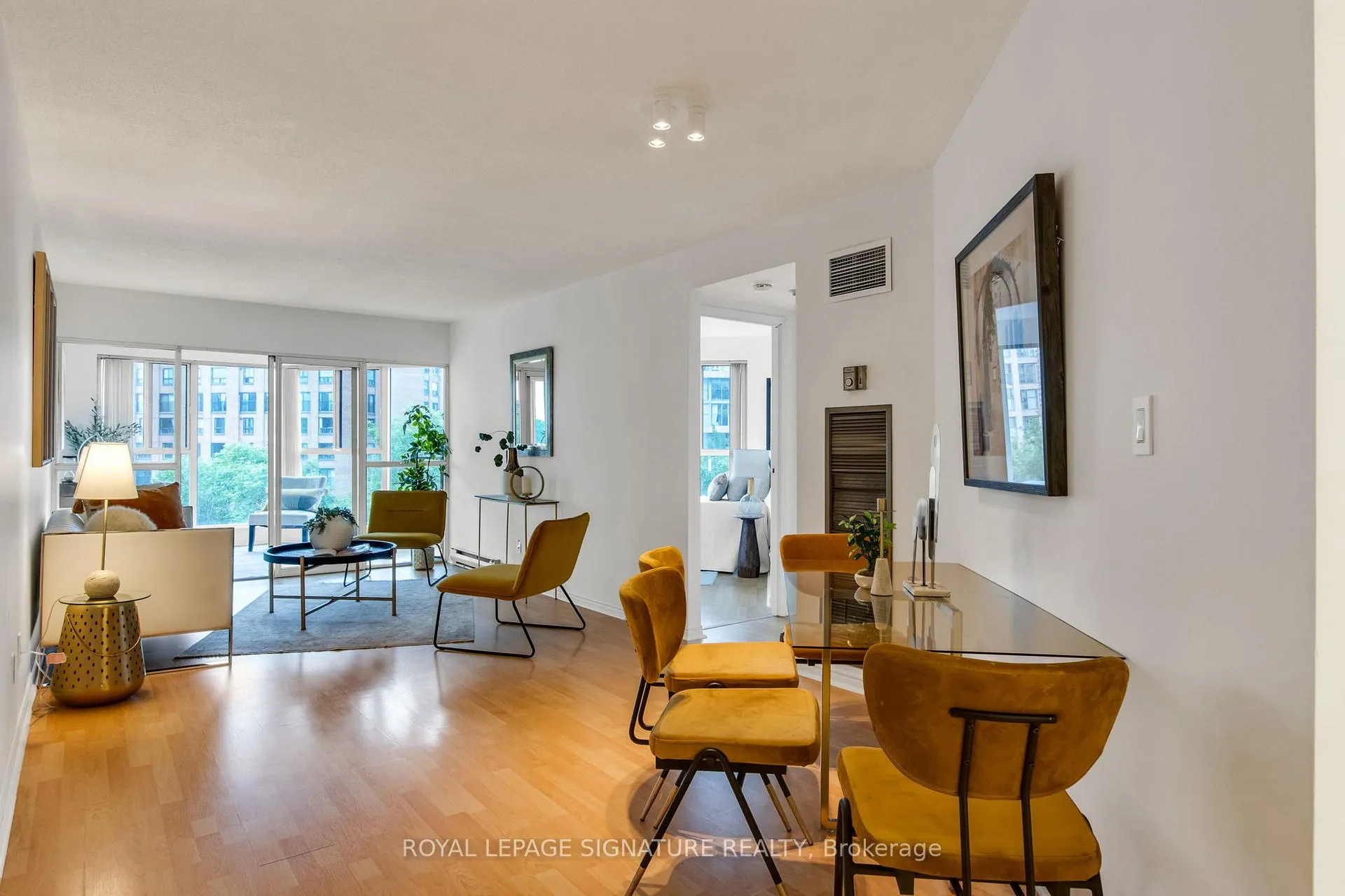 Photo 7 of Unit 525, 222 The Esplanade, Toronto, Waterfront Communities — HOMEH
