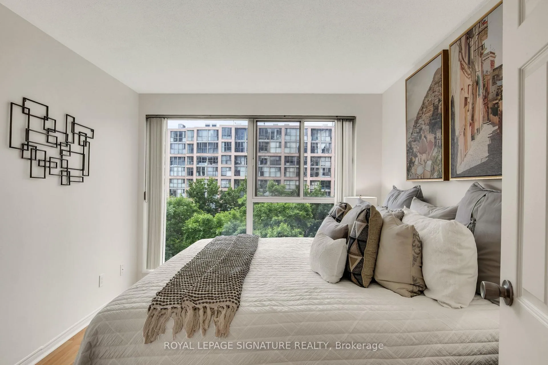 Photo 11 of Unit 525, 222 The Esplanade, Toronto, Waterfront Communities — HOMEH