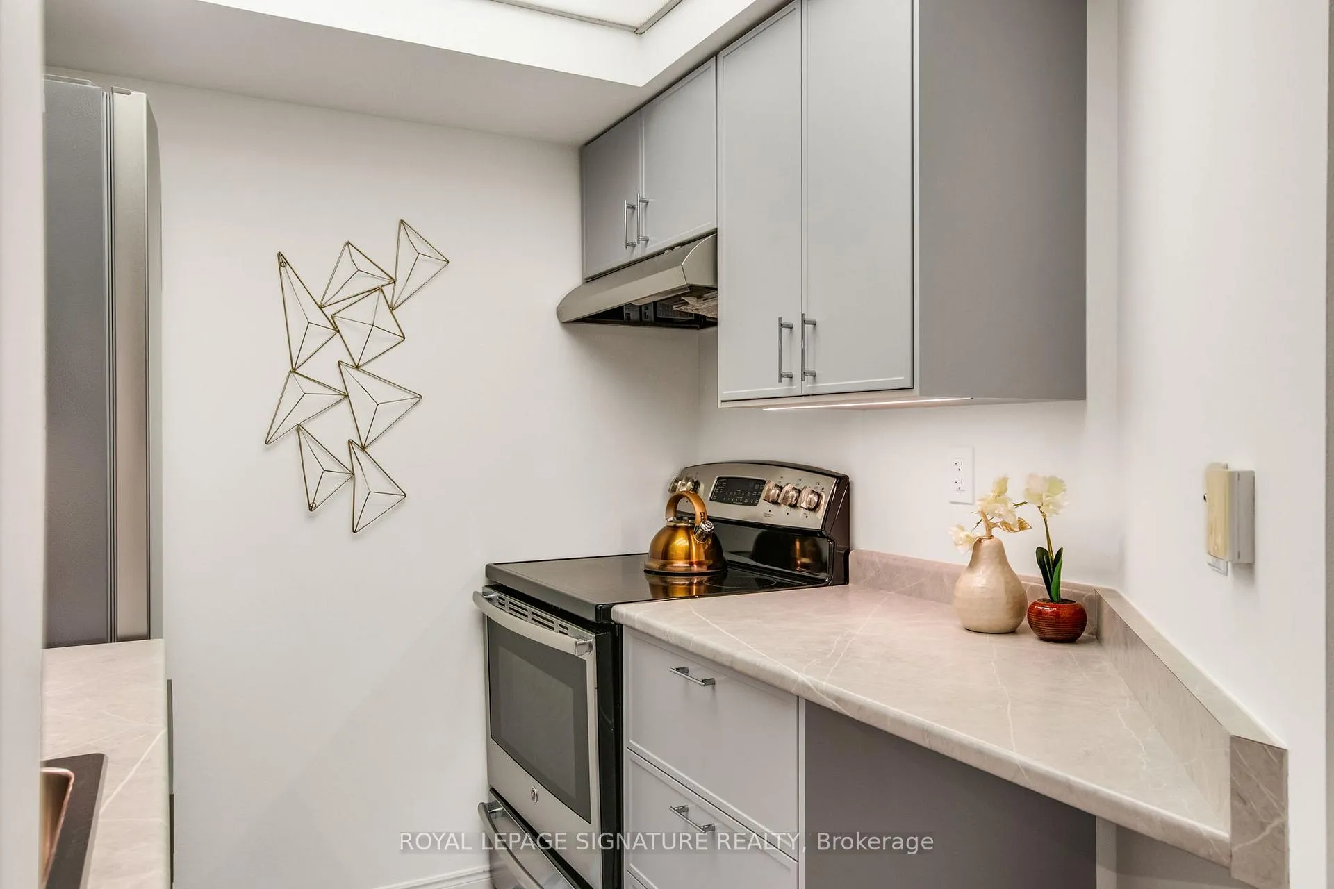 Photo 25 of Unit 525, 222 The Esplanade, Toronto, Waterfront Communities — HOMEH