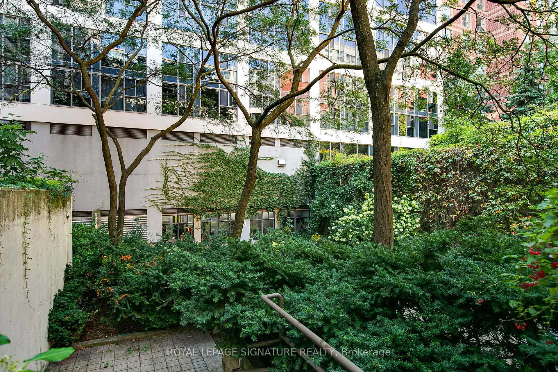 Photo 42 of Unit 525, 222 The Esplanade, Toronto, Waterfront Communities — HOMEH