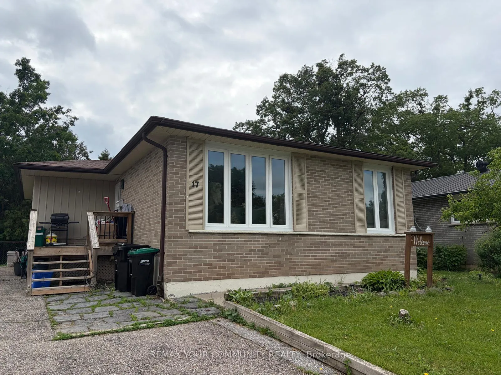 Photo 1 of Unit Bsmt, 17 Daphne Crescent, Barrie, Cundles East — HOMEH