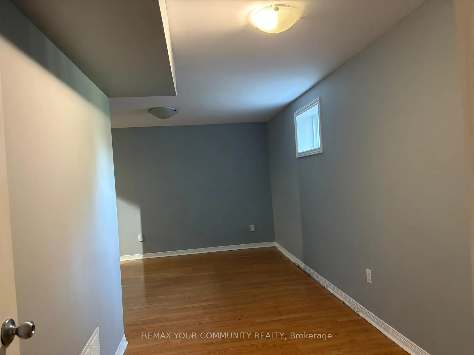 Photo 15 of Unit Bsmt, 17 Daphne Crescent, Barrie, Cundles East — HOMEH