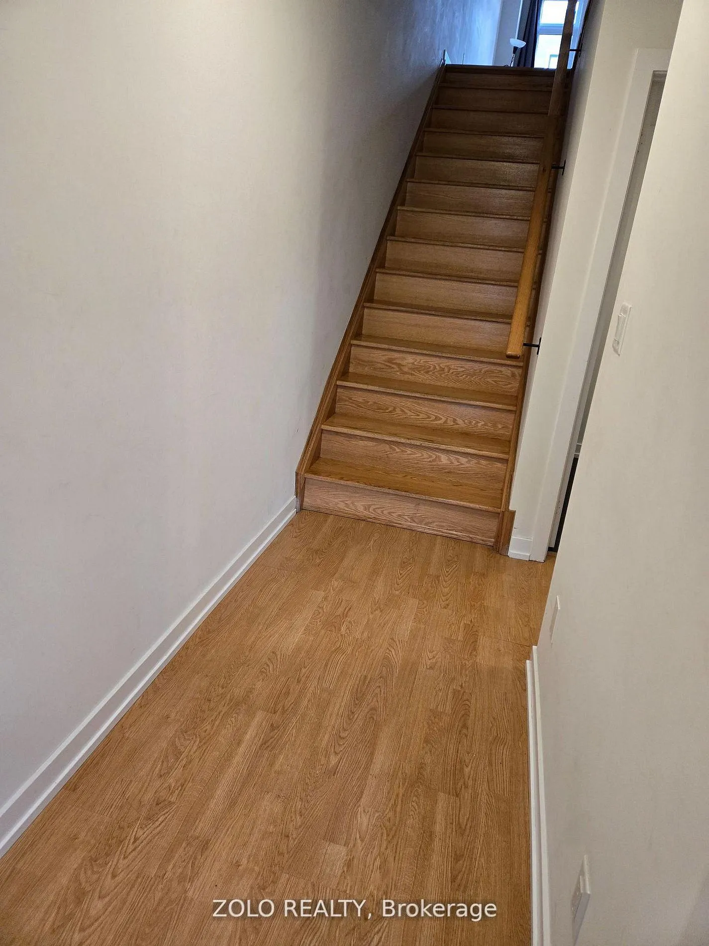 Photo 12 of 168 Brockley Drive, Scarborough, Bendale — HOMEH