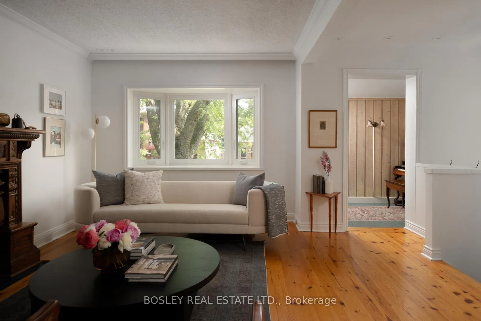 Photo 2 of 2 Roseneath Gardens, Toronto, Oakwood Village — HOMEH
