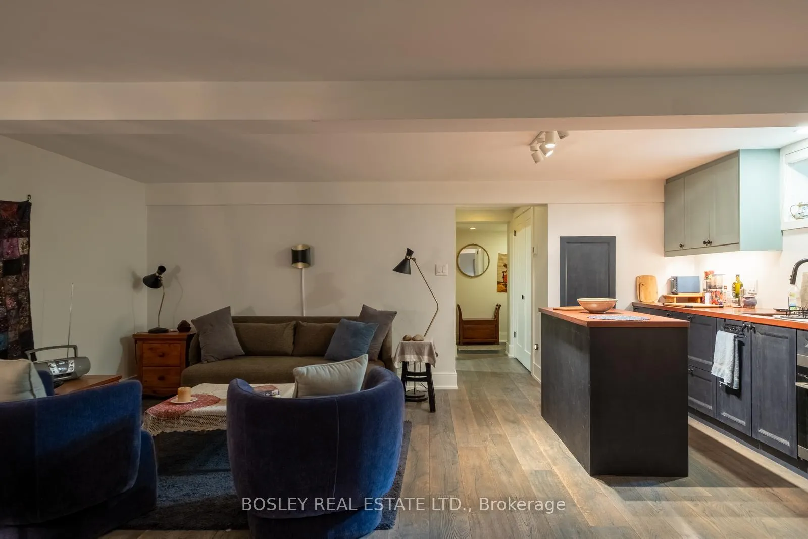 Photo 22 of 2 Roseneath Gardens, Toronto, Oakwood Village — HOMEH