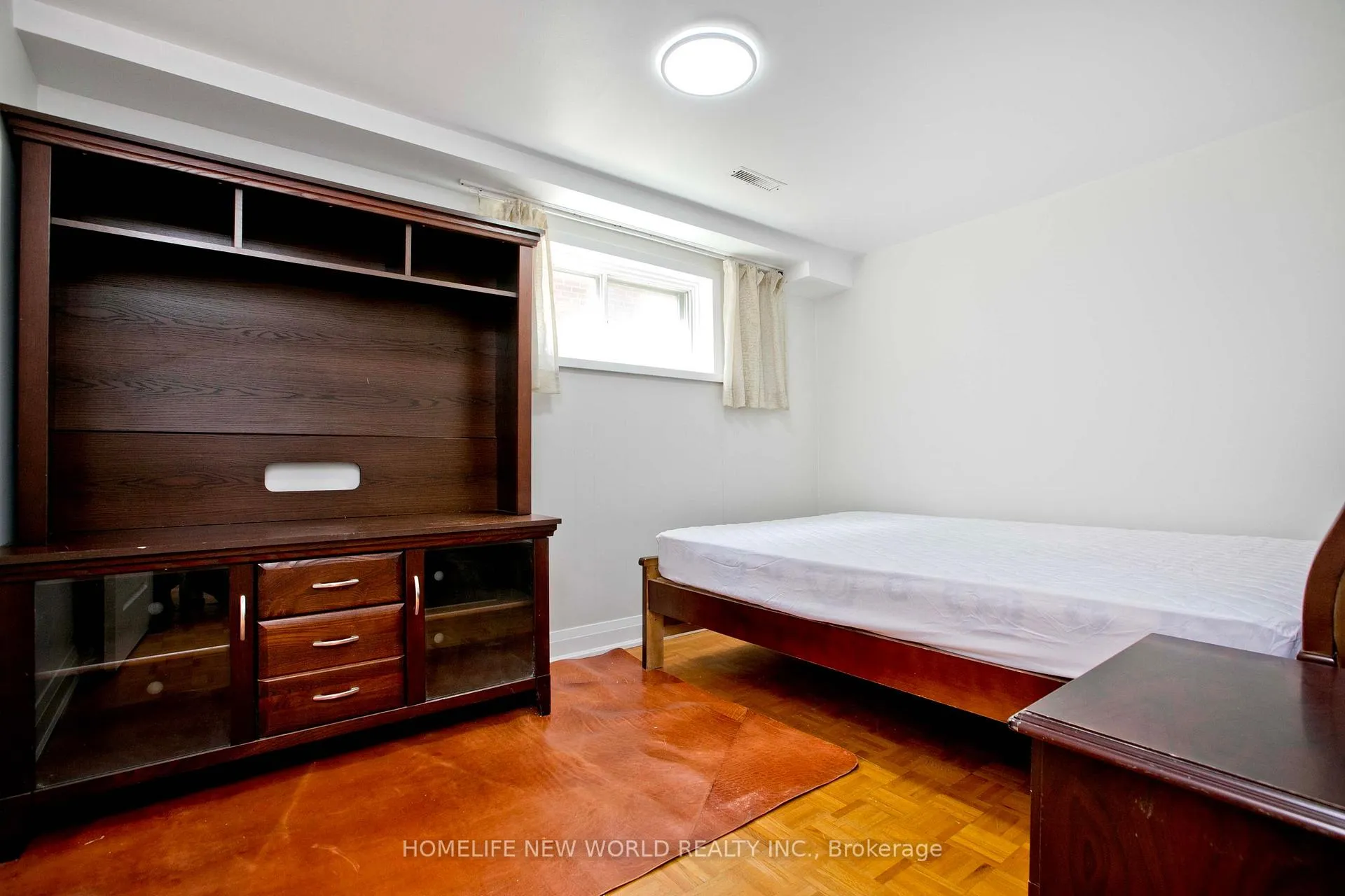 Photo 4 of Unit BSMT, 207 Fairglen Avenue, Scarborough, L'Amoreaux — HOMEH