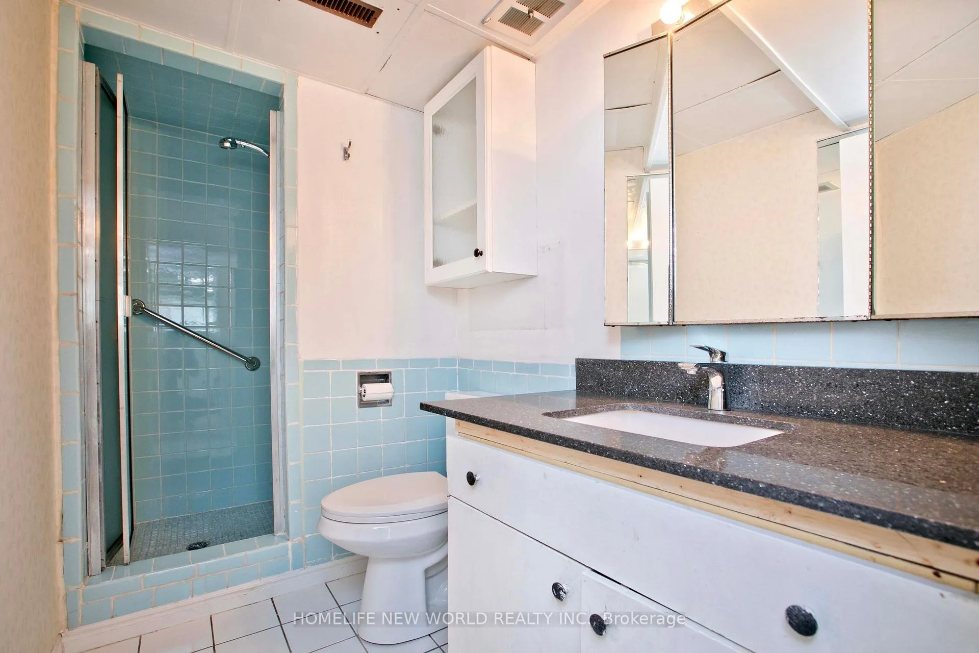 Photo 8 of Unit BSMT, 207 Fairglen Avenue, Scarborough, L'Amoreaux — HOMEH