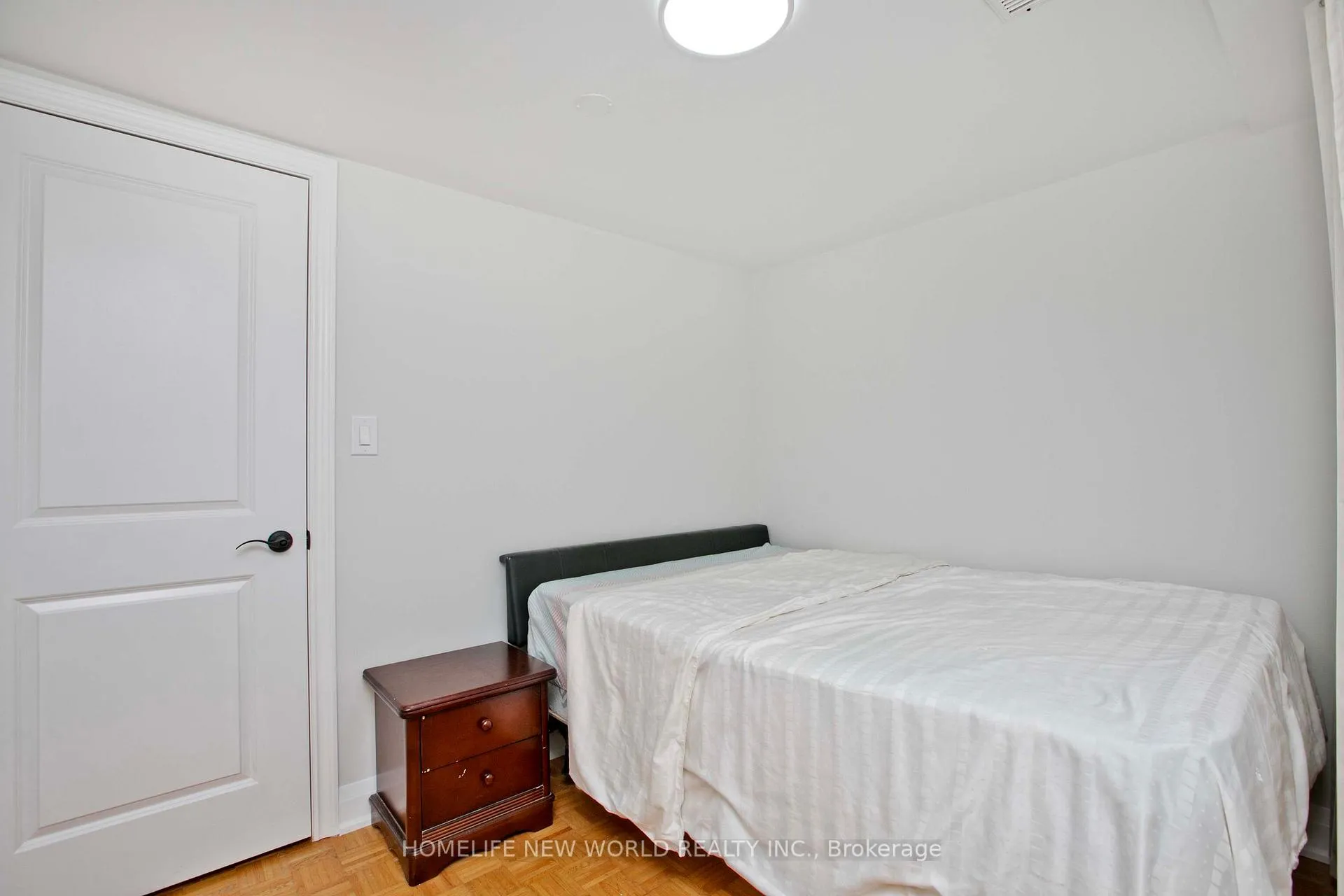 Photo 10 of Unit BSMT, 207 Fairglen Avenue, Scarborough, L'Amoreaux — HOMEH
