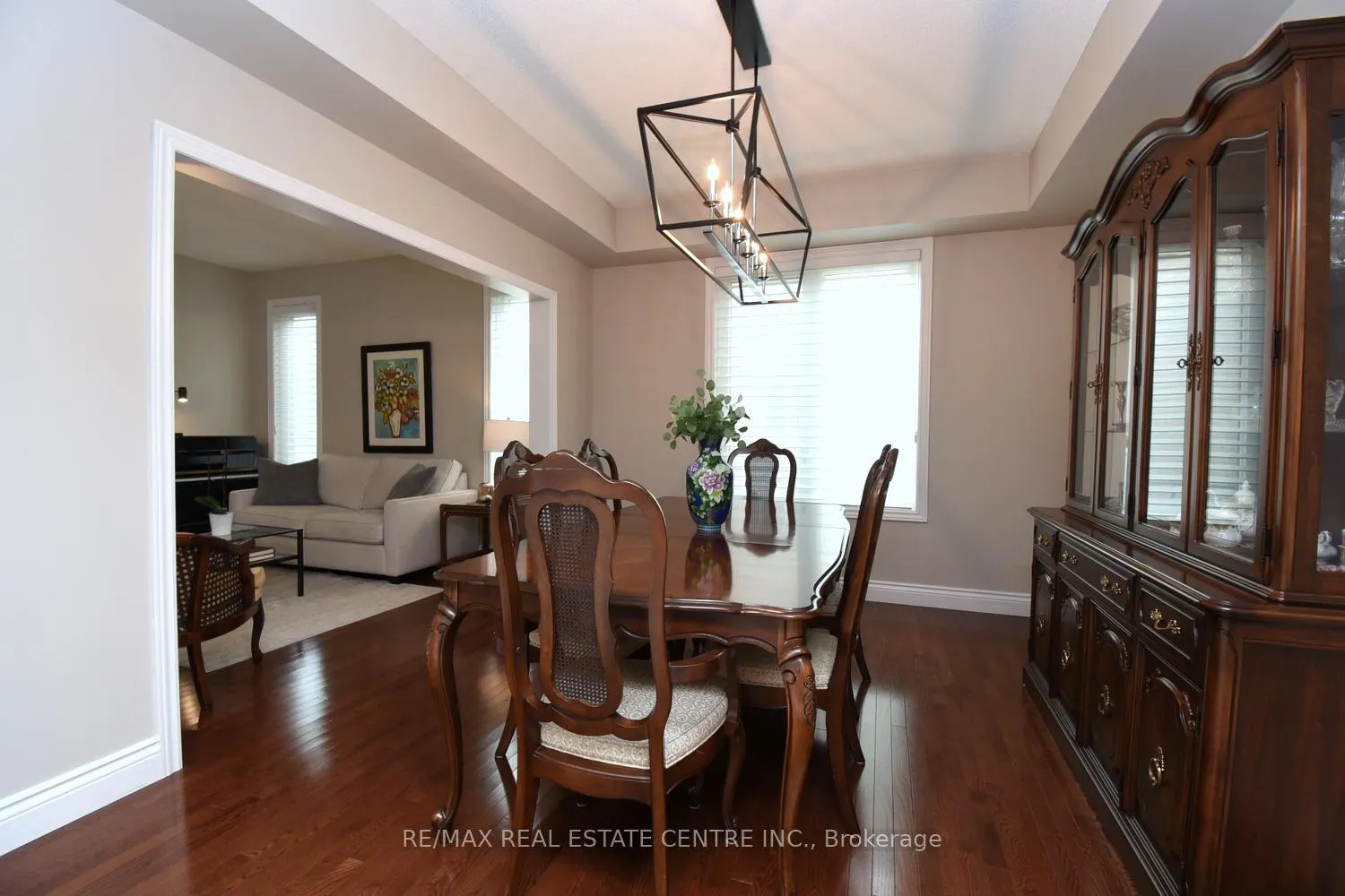 Photo 9 of 227 Valridge Drive, Hamilton, Ancaster — HOMEH