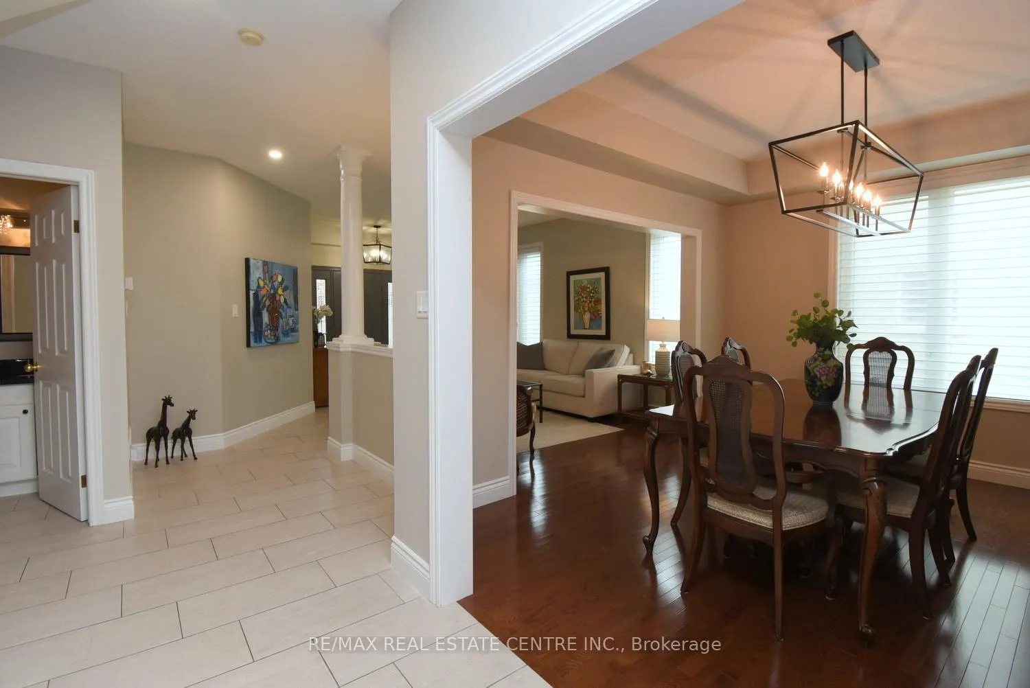 Photo 10 of 227 Valridge Drive, Hamilton, Ancaster — HOMEH