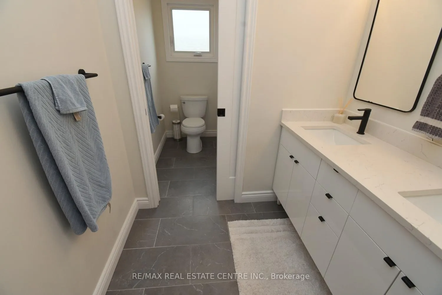 Photo 32 of 227 Valridge Drive, Hamilton, Ancaster — HOMEH