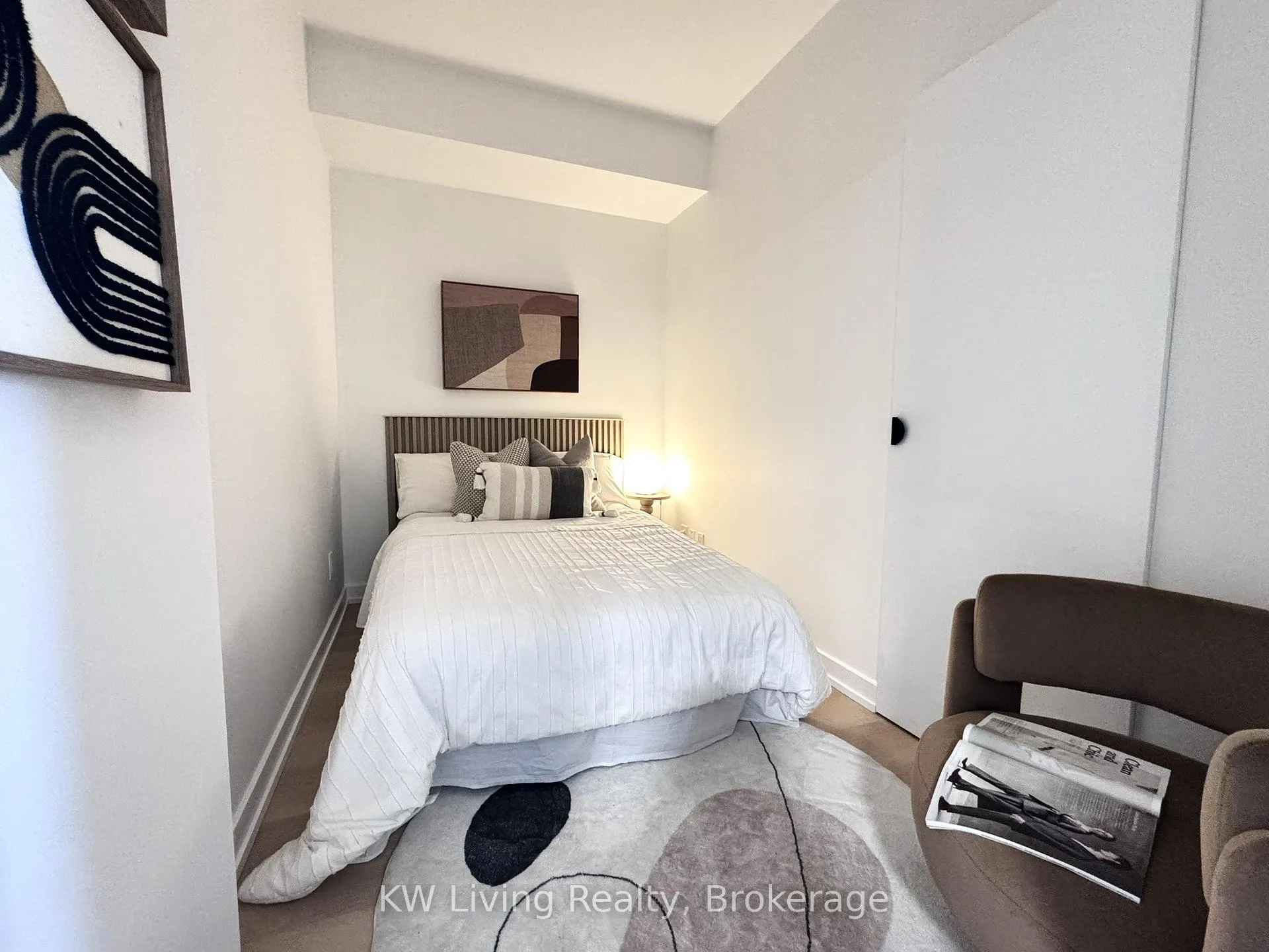 Photo 6 of Unit 2301, 33 Charles Street E, Toronto, Church-Yonge Corridor — HOMEH