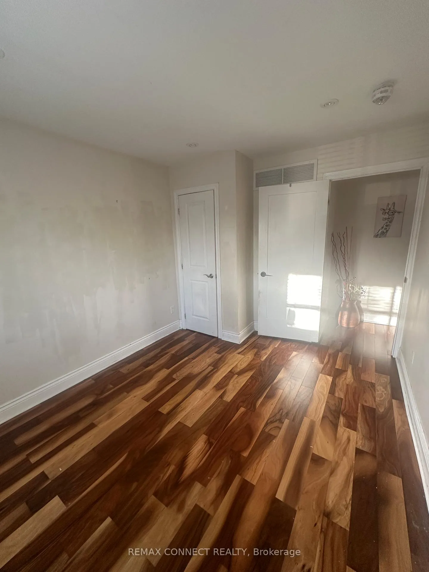Photo 40 of 57 Fernhill Boulevard, Oshawa, McLaughlin — HOMEH
