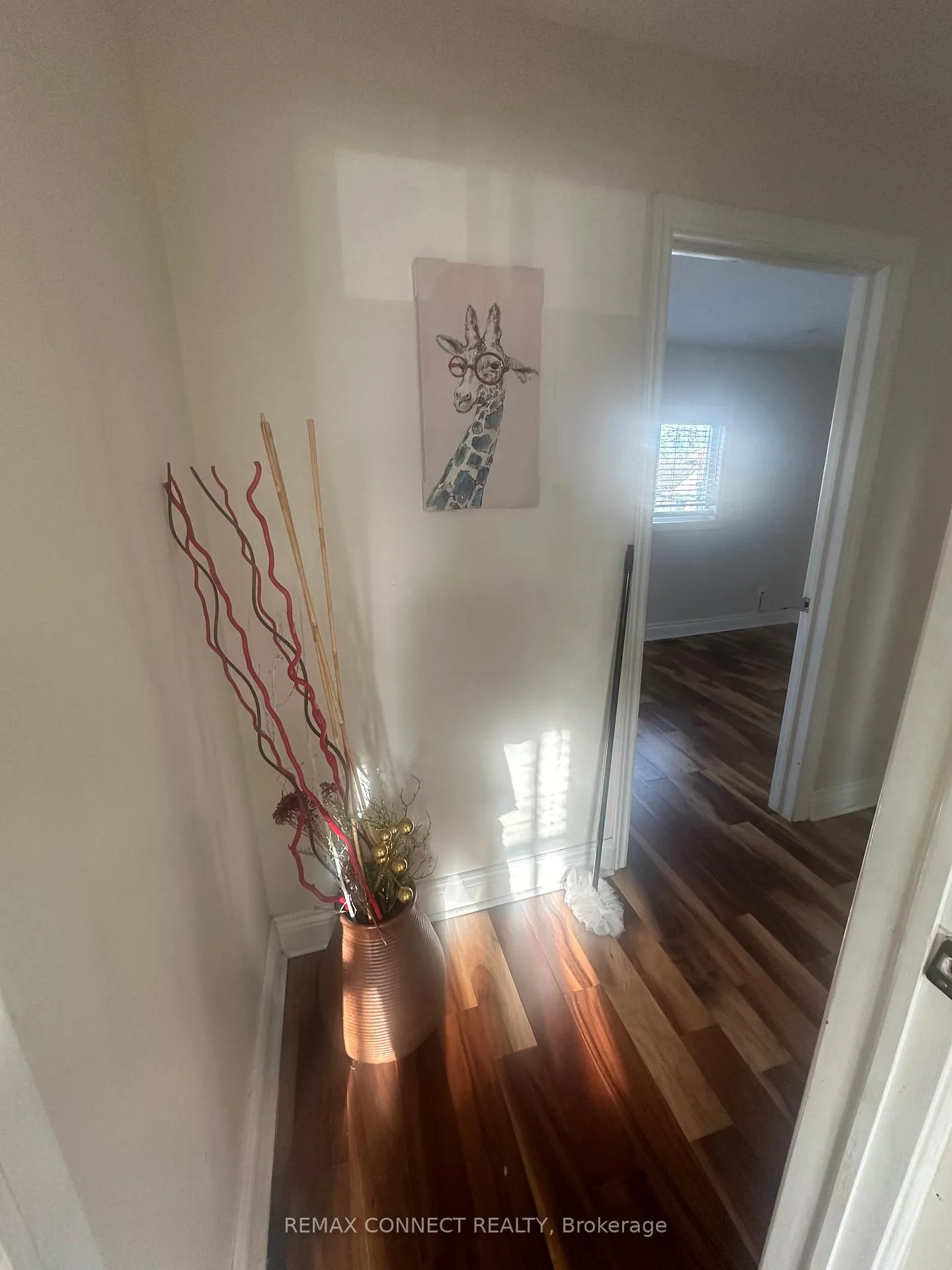 Photo 41 of 57 Fernhill Boulevard, Oshawa, McLaughlin — HOMEH