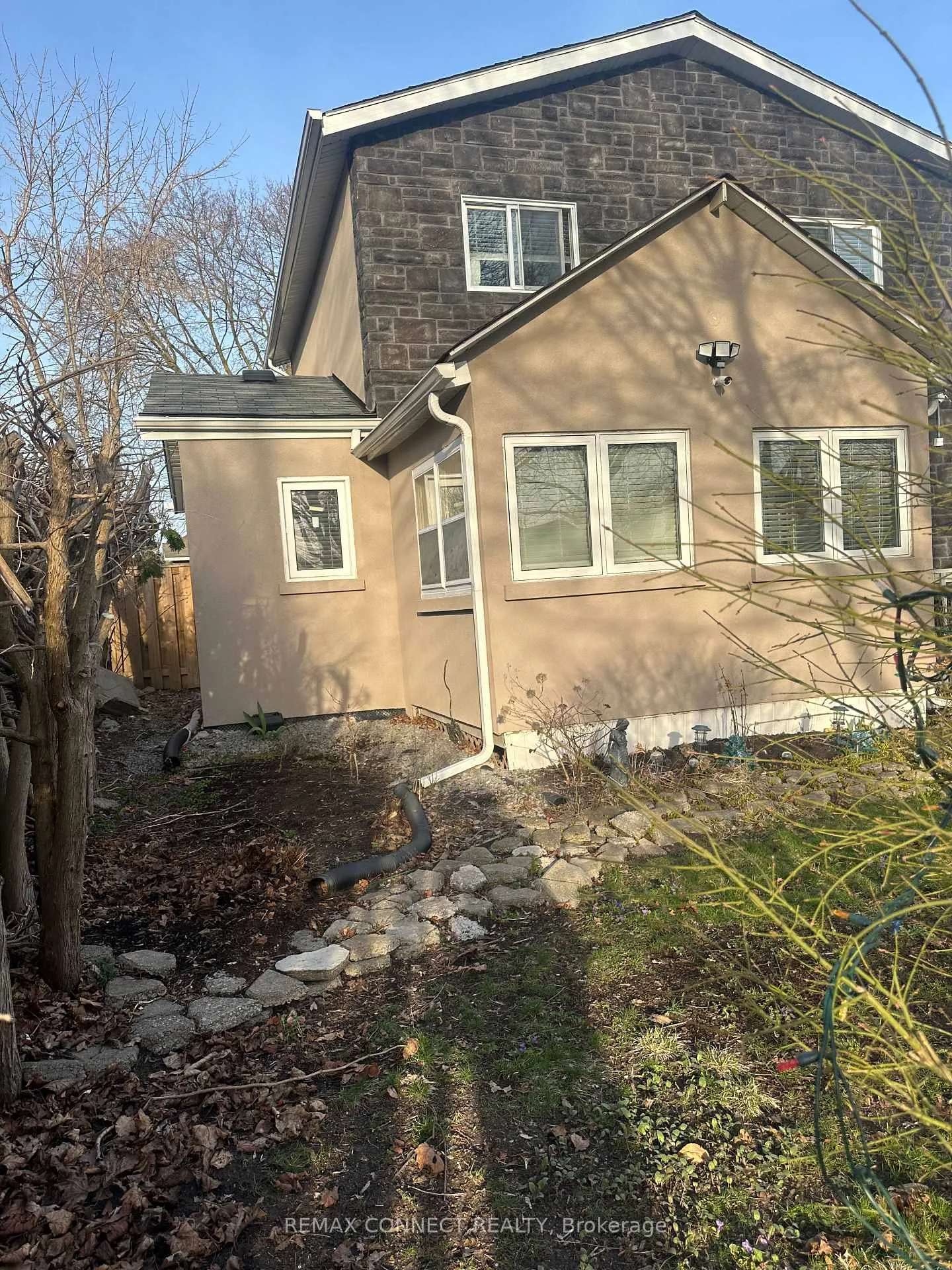 Photo 45 of 57 Fernhill Boulevard, Oshawa, McLaughlin — HOMEH