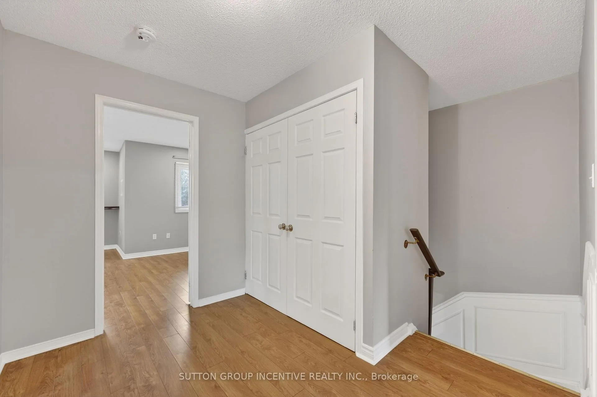 Photo 32 of Unit 16, 165 Kozlov Street, Barrie, West Bayfield — HOMEH