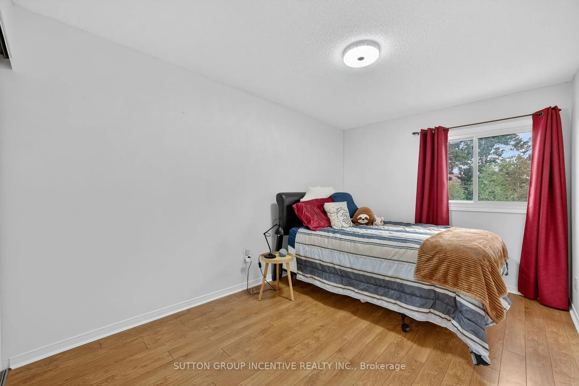 Photo 39 of Unit 16, 165 Kozlov Street, Barrie, West Bayfield — HOMEH