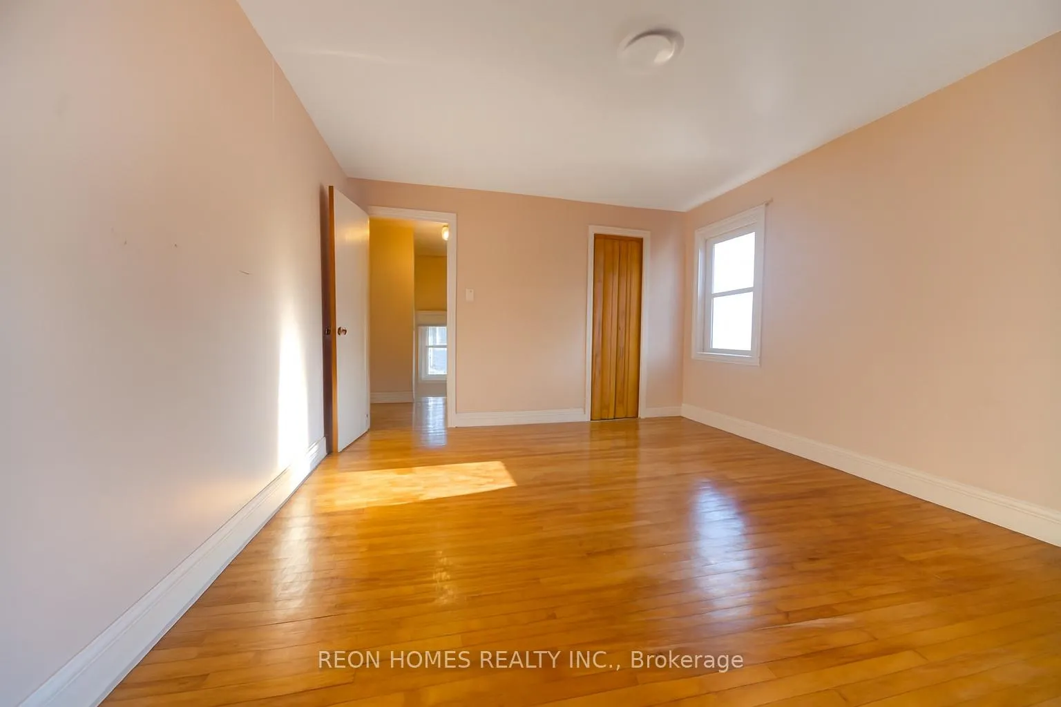 Photo 19 of 2250 Pitt Street, Cornwall — HOMEH