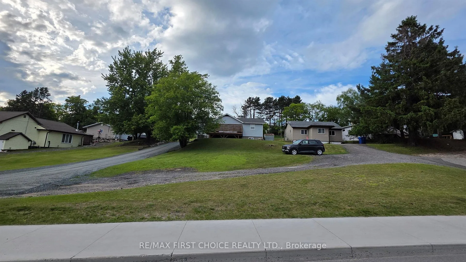 Photo 3 of 1428 Sixth Street N, Kenora, Evergreen — HOMEH