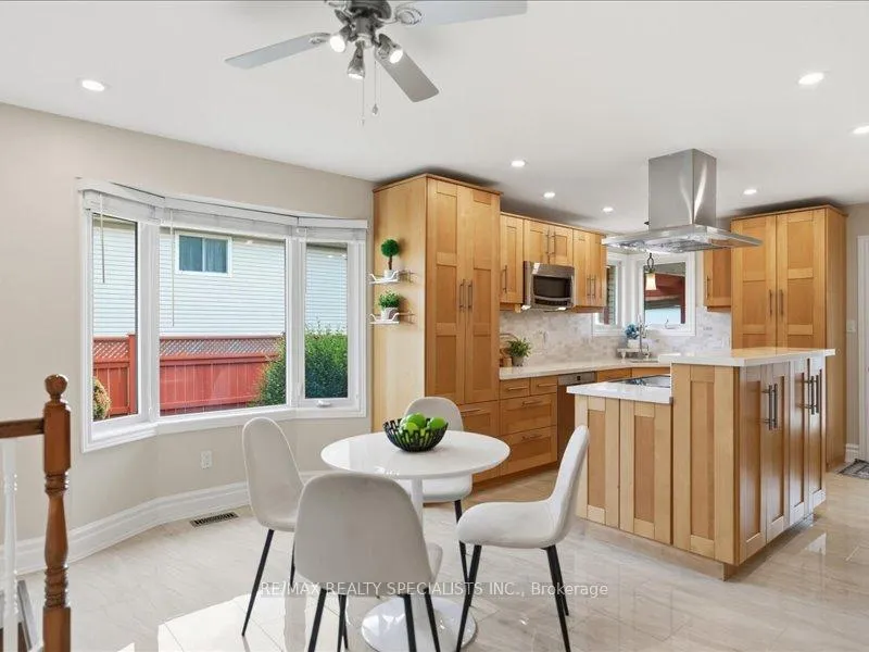 Photo 20 of 53 Edgewell Crescent, Central Elgin, Rural Central Elgin — HOMEH