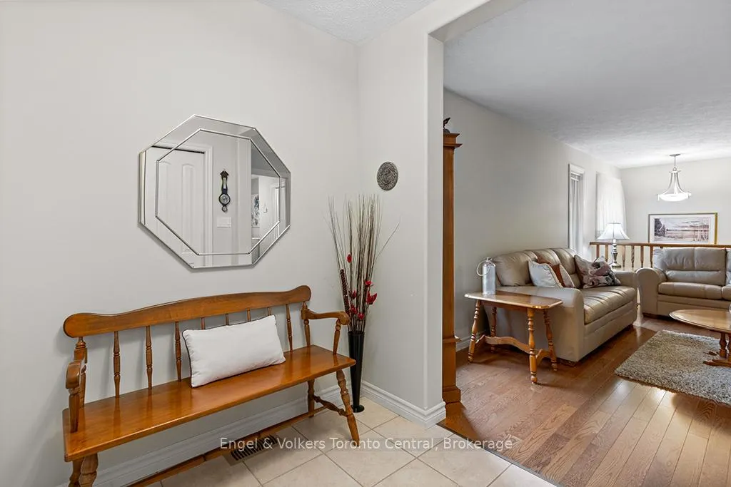 Photo 5 of 1877 8th Avenue W, Owen Sound — HOMEH