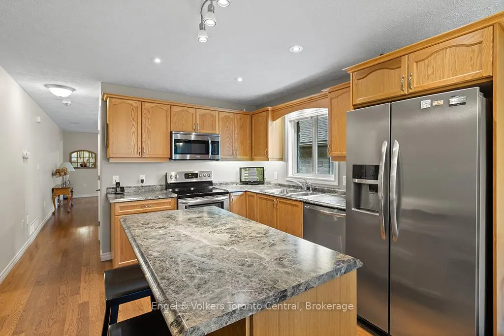 Photo 9 of 1877 8th Avenue W, Owen Sound — HOMEH