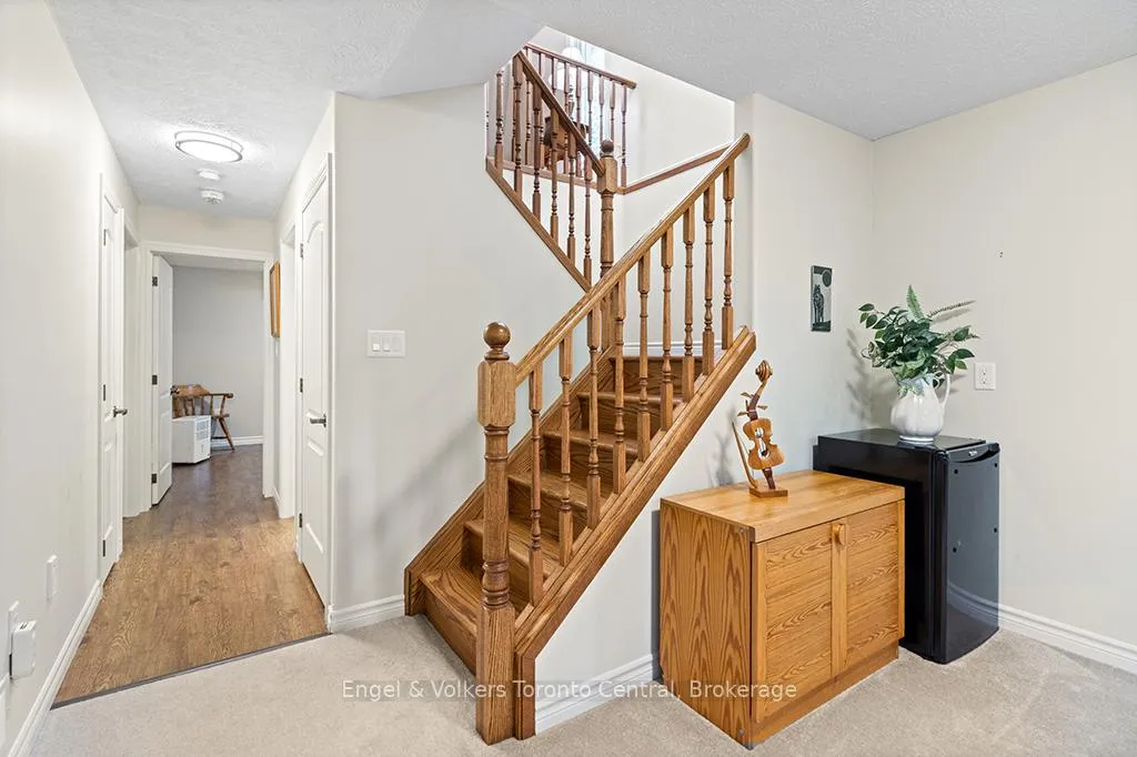 Photo 23 of 1877 8th Avenue W, Owen Sound — HOMEH