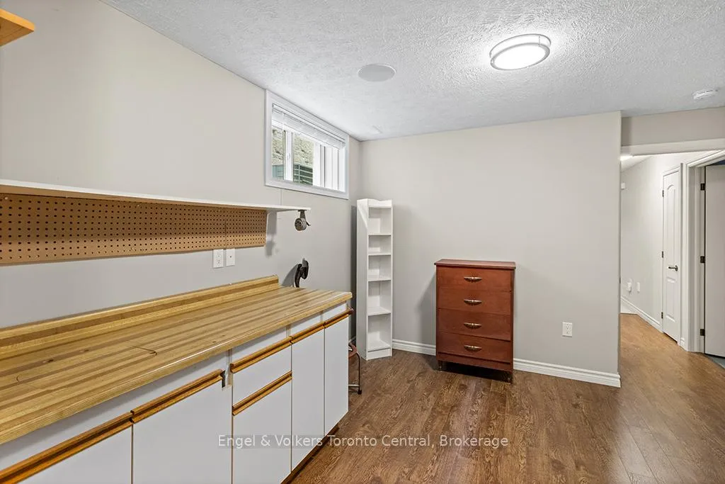 Photo 30 of 1877 8th Avenue W, Owen Sound — HOMEH
