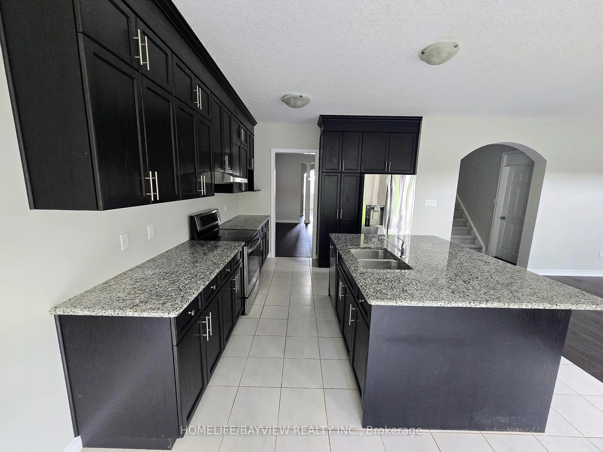 Photo 4 of 65 Westra Drive, Guelph, Willow West/Sugarbush/West Acres — HOMEH