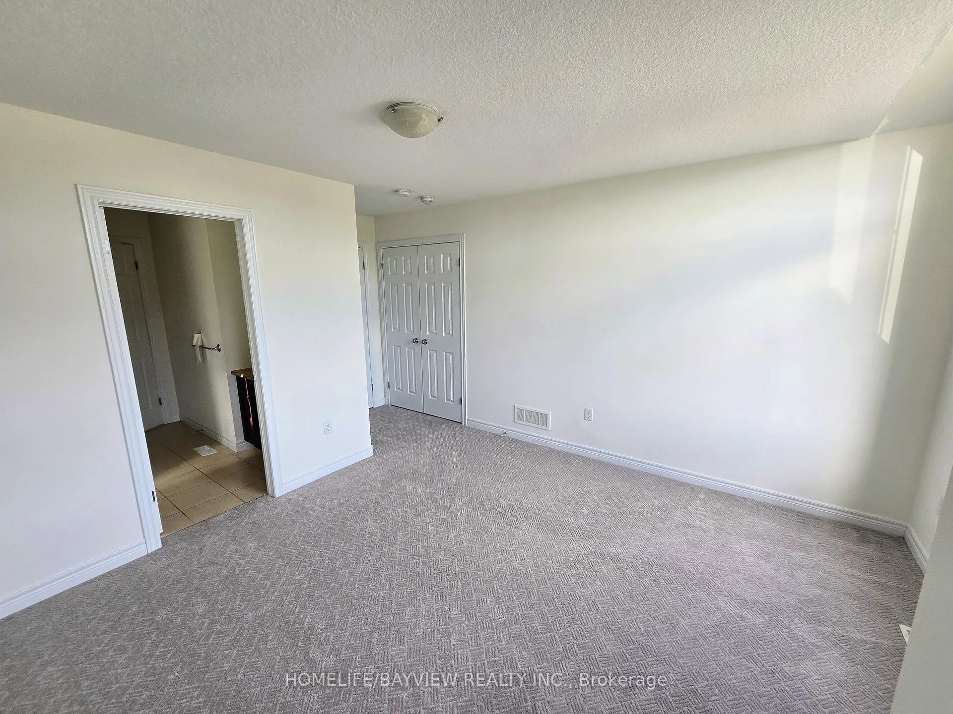 Photo 20 of 65 Westra Drive, Guelph, Willow West/Sugarbush/West Acres — HOMEH