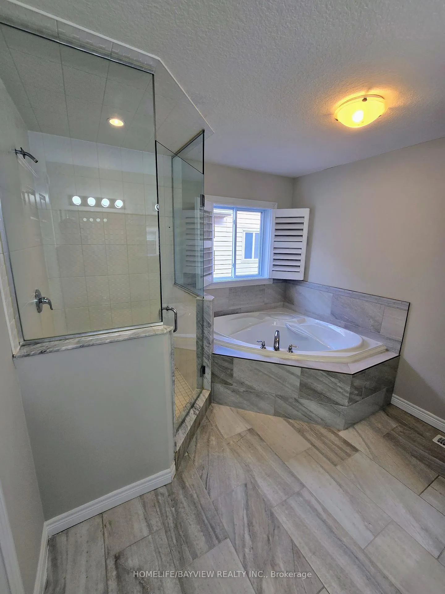 Photo 28 of 65 Westra Drive, Guelph, Willow West/Sugarbush/West Acres — HOMEH