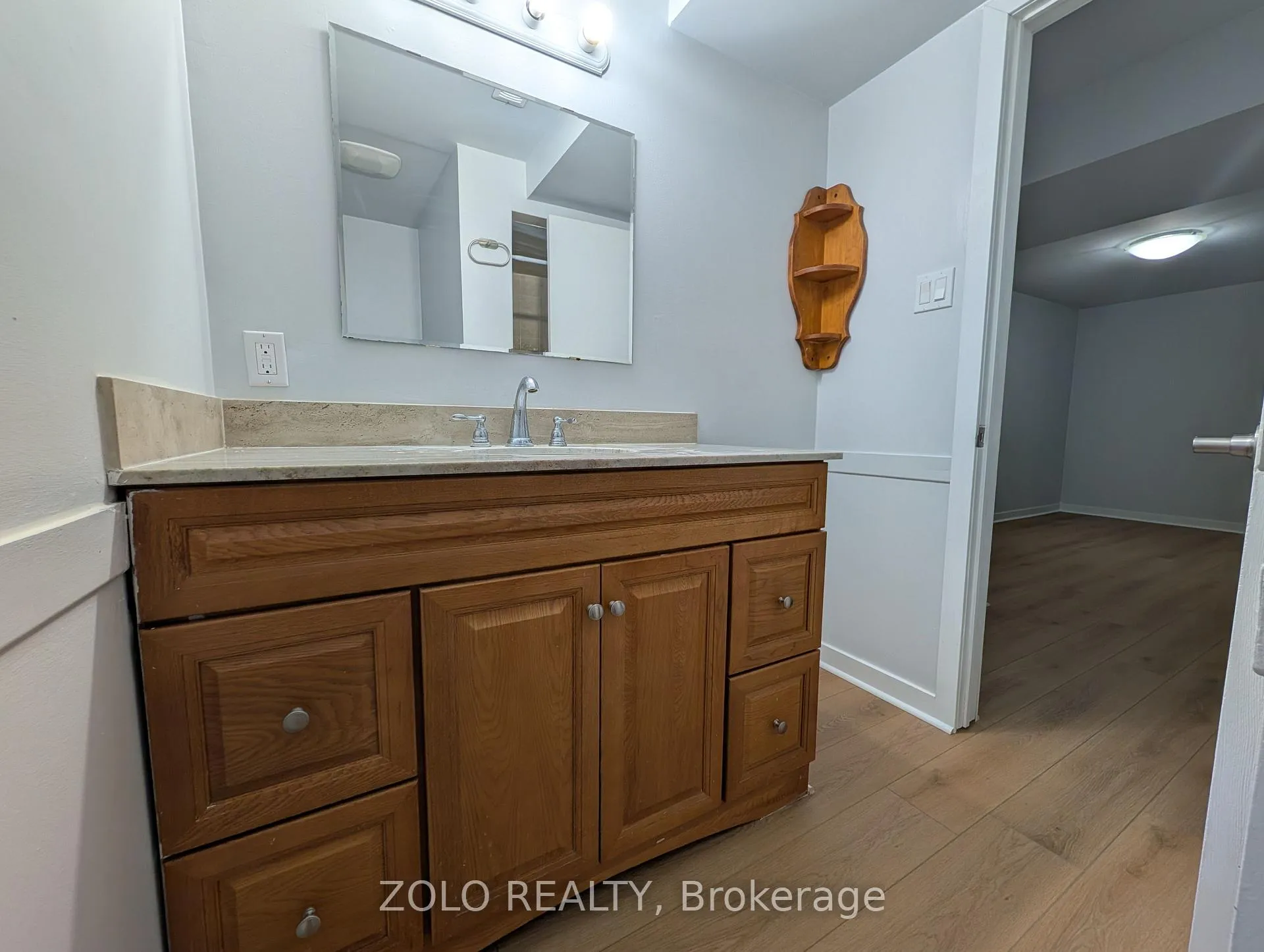Photo 14 of Unit LOWER, 31 Buchanan Street, Barrie, Grove East — HOMEH